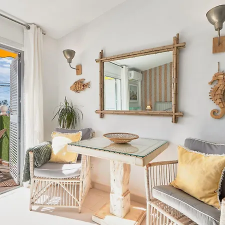 Pedregalejo Designe & Apartment Malaga